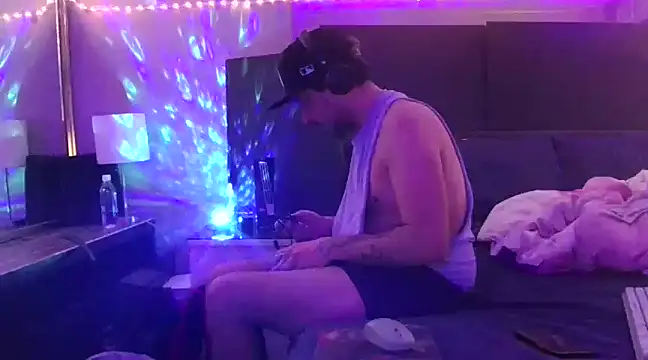 Snapshot of SirCharlesXXX chatting on 02-03-25, 08:13 SirCharlesXXX online show from 02-03-25, 08:13