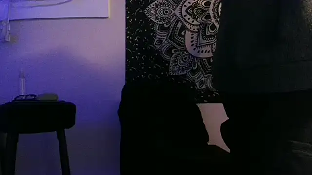 Snapshot of SirCharlesXXX chatting on 02-11-25, 12:38 SirCharlesXXX online show from 02-11-25, 12:38