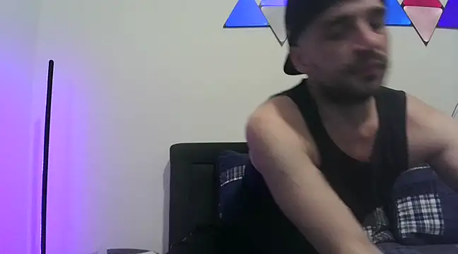 Snapshot of SirCharlesXXX chatting on 02-20-25, 02:07 SirCharlesXXX online show from 02-20-25, 02:07