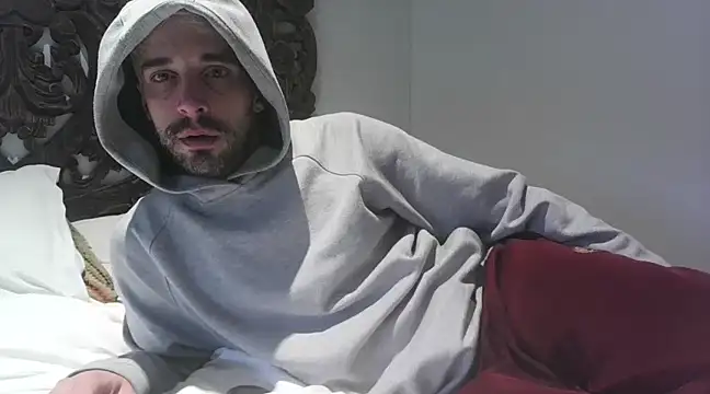 Snapshot of SirCharlesXXX chatting on 02-24-25, 02:48 SirCharlesXXX online show from 02-24-25, 02:48