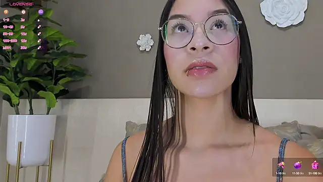 KimHiltton online show from 02-03-25, 03:53