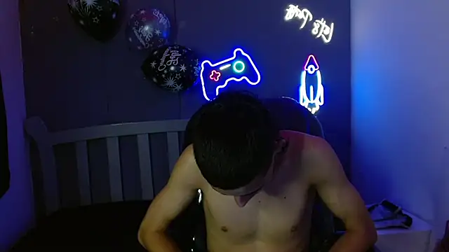 JackSwan18 online show from 01-08-25, 04:00