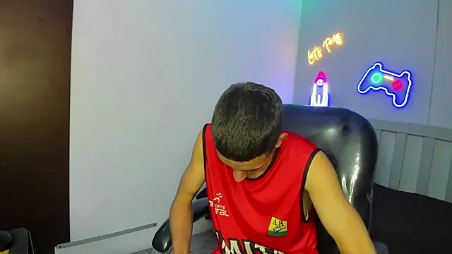 JackSwan18 online show from 09-25-25, 08:56