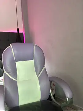 JackSwan18 online show from 11-15-25, 07:43