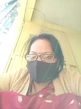 Snapshot of heenage chatting on 12-13-24, 08:51 heenage online show from 12-13-24, 08:51