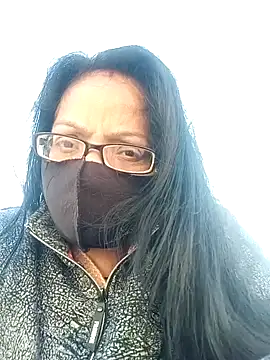 Snapshot of heenage chatting on 12-16-24, 10:29 heenage online show from 12-16-24, 10:29