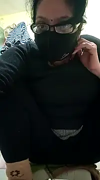 Snapshot of heenage chatting on 12-30-24, 05:13 heenage online show from 12-30-24, 05:13