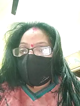 Snapshot of heenage chatting on 02-21-25, 01:22 heenage online show from 02-21-25, 01:22