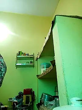 Snapshot of heenage chatting on 02-27-25, 11:10 heenage online show from 02-27-25, 11:10