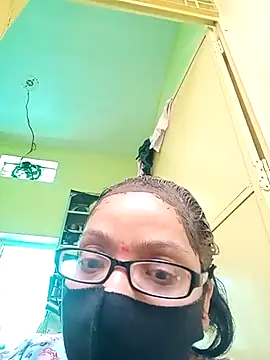 Snapshot of heenage chatting on 03-23-25, 09:10 heenage online show from 03-23-25, 09:10