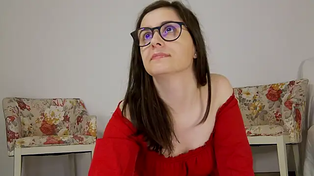 Snapshot of SophieeRain chatting on 10-09-25, 11:58 SophieeRain online show from 10-09-25, 11:58