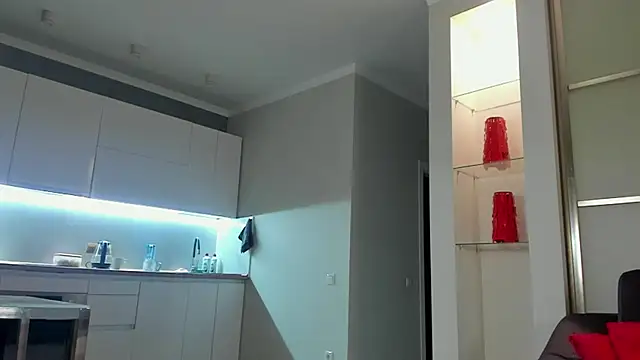 Emma Flin online show from 03-01-25, 02:02