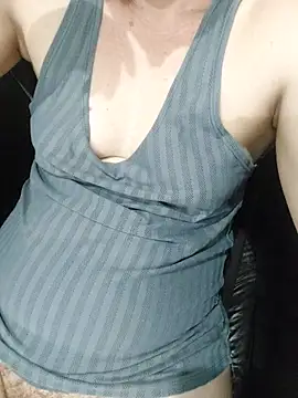 lettygreco online show from 10-30-25, 05:46