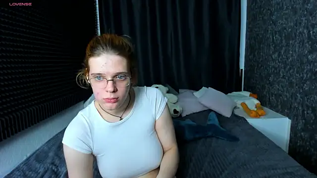 KIKI Krash online show from 01-27-25, 04:54