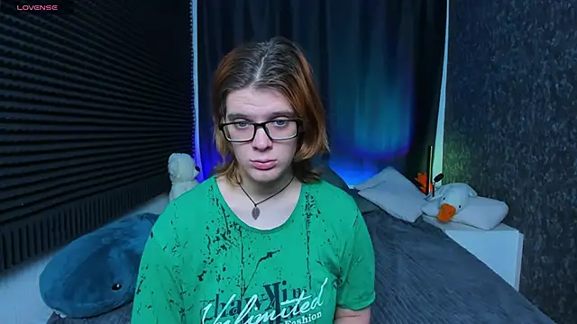 KIKI Krash online show from 02-28-25, 03:15