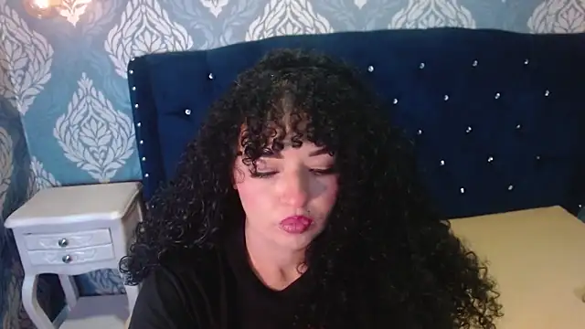 Sofiacowperx online show from 02-28-26, 03:02