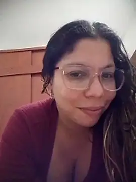 Carliina Soussa online show from 05-18-26, 10:37