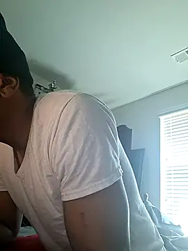 bigboytoy912 online show from 06-11-26, 02:59