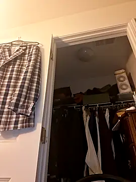 bigboytoy912 online show from 06-15-26, 01:41