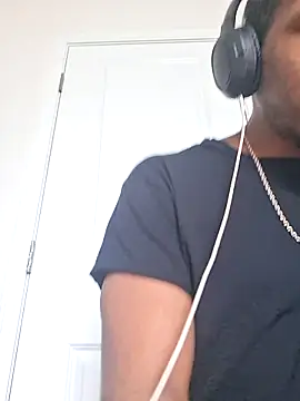 bigboytoy912 online show from 06-19-26, 10:13