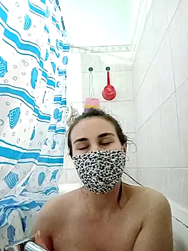 MikaKors online show from 12-21-24, 04:46