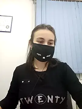 MikaKors online show from 12-25-24, 11:54