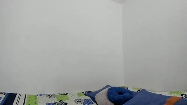 Nathaly love96 online show from 12-19-24, 08:44