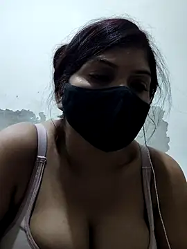 Snapshot of illay_love chatting on 11-28-25, 06:10 illay love online show from 11-28-25, 06:10