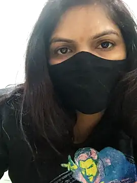 Snapshot of illay_love chatting on 11-29-25, 06:16 illay love online show from 11-29-25, 06:16