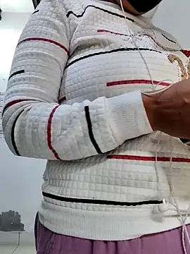 illay love online show from 01-15-26, 04:39