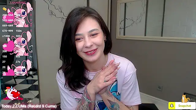 Snapshot of NataliMillers chatting on 03-02-25, 01:16 NataliMillers online show from 03-02-25, 01:16