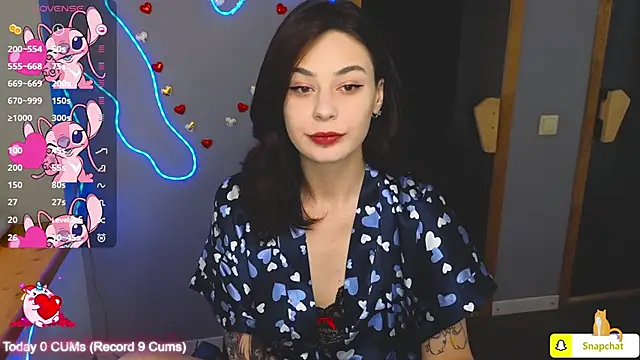 Snapshot of NataliMillers chatting on 03-05-25, 12:33 NataliMillers online show from 03-05-25, 12:33