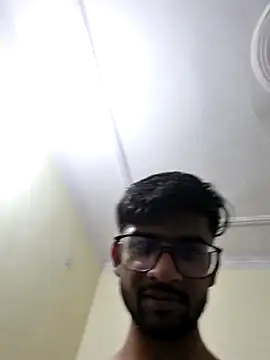 Snapshot of Ansh_1608 chatting on 10-05-25, 07:39 Ansh 1608 online show from 10-05-25, 07:39