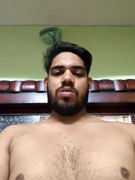 Snapshot of Rajsingh9650 chatting on 10-28-25, 01:36 Rajsingh9650 online show from 10-28-25, 01:36