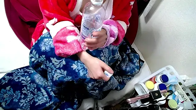 Snapshot of arincochu chatting on 01-21-25, 06:54 arincochu online show from 01-21-25, 06:54