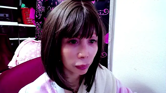 Snapshot of arincochu chatting on 02-04-25, 04:26 arincochu online show from 02-04-25, 04:26