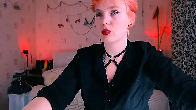 Snapshot of MissSeverina chatting on 12-24-24, 03:58 MissSeverina online show from 12-24-24, 03:58