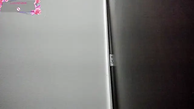 Estefany777 online show from 03-21-25, 05:45