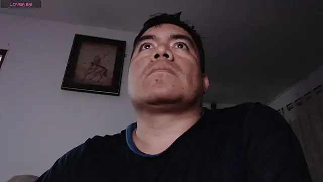 Snapshot of Jhonatan_Morales_S chatting on 02-03-26, 04:10 Jhonatan Morales S online show from 02-03-26, 04:10