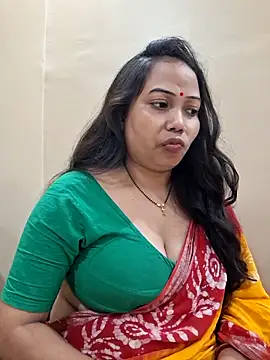 Snapshot of DREAM_GIRL-30 chatting on 04-28-26, 03:39 DREAM GIRL-30 online show from 04-28-26, 03:39