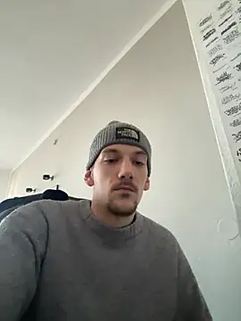 younglongdong030 online show from 03-04-26, 09:26