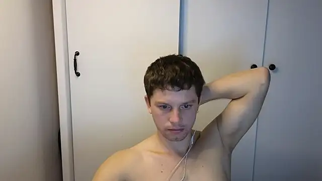 BigL0ve online show from 11-18-25, 01:59