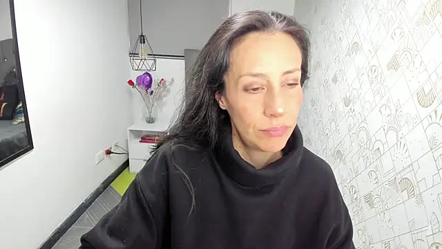 Snapshot of Abrillee1 chatting on 03-23-25, 06:47 Abrillee1 online show from 03-23-25, 06:47