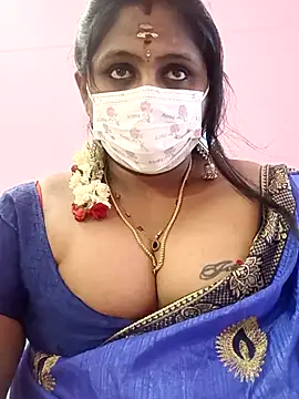 Snapshot of rithikka chatting on 11-27-25, 05:09 rithikka online show from 11-27-25, 05:09