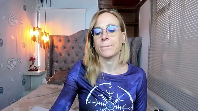 Snapshot of SammySanders chatting on 01-04-25, 12:16 SammySanders online show from 01-04-25, 12:16