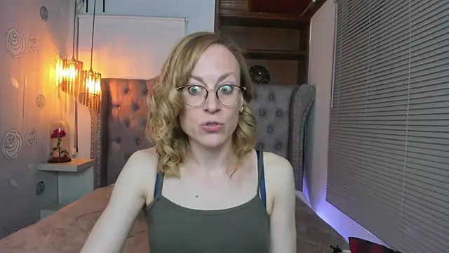 Snapshot of SammySanders chatting on 03-13-25, 11:27 SammySanders online show from 03-13-25, 11:27