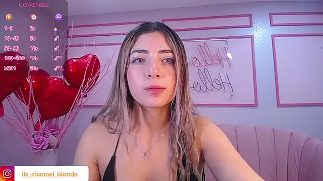 Snapshot of channel_blonde_a chatting on 02-07-25, 01:58 channel blonde a online show from 02-07-25, 01:58