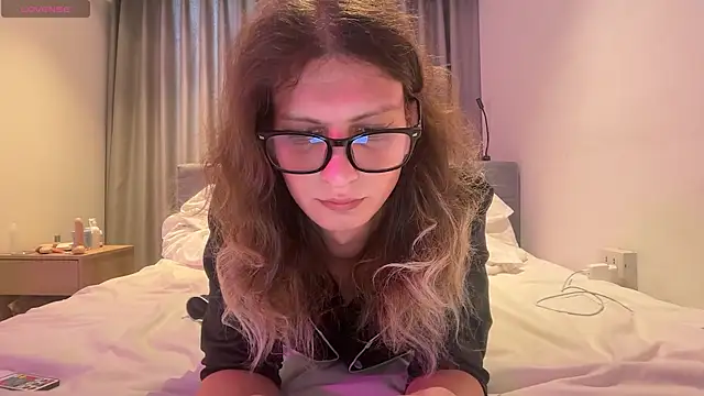 Alice Pinkhead online show from 04-23-26, 09:41