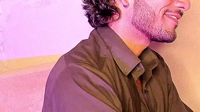 Snapshot of Nicholasrodrii chatting on 12-19-24, 10:42 Nicholasrodrii online show from 12-19-24, 10:42