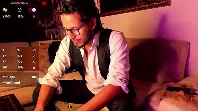 Snapshot of Nicholasrodrii chatting on 01-19-25, 01:00 Nicholasrodrii online show from 01-19-25, 01:00
